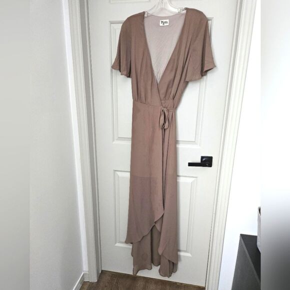 Show me your mumu dress size M - Picture 1 of 3